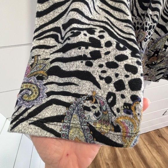 Jess & Jane animal and paisley print long sleeve top size XL - Picture 6 of 13
